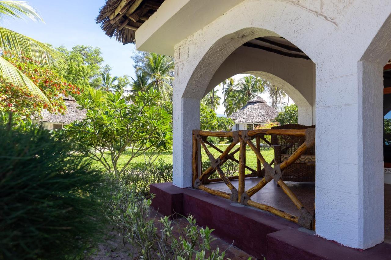 F-Zeen Boutique Hotel Zanzibar Uroa Exterior foto